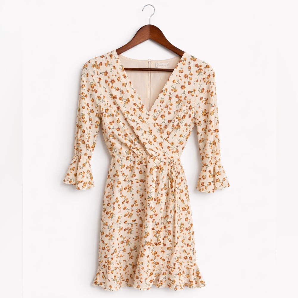 Altar’d State Cream Floral Wrap Mini Dress XS Boho Ruffle Sleeve Cottagecore